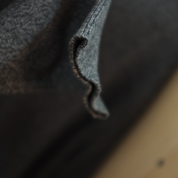 Pierre Cardin Men's Classic V-Neck Cable Knit Sweater Charcoal Grey size M - Picture 5 of 6